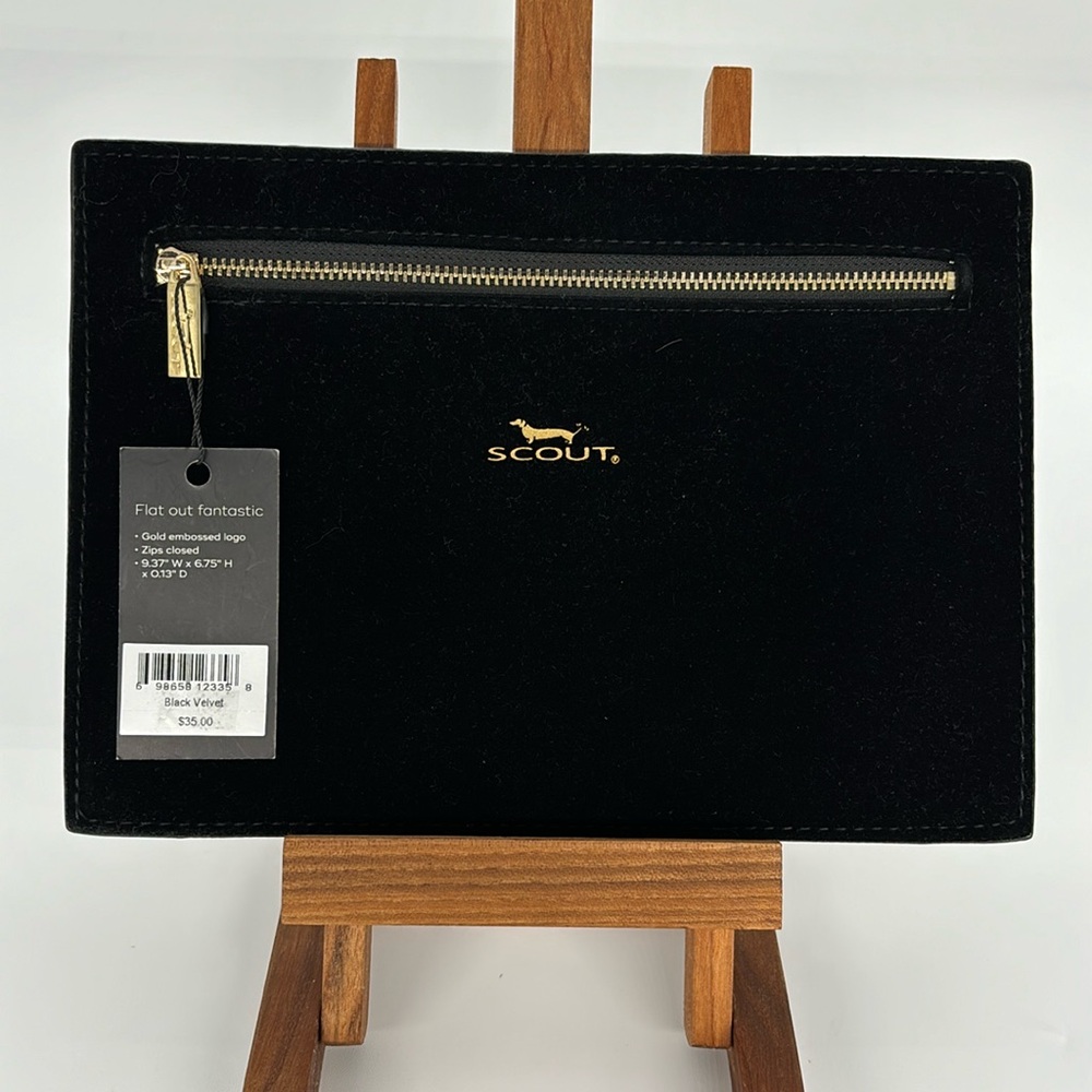 NWT Scout Bags Black Velvet Dakota Pouch